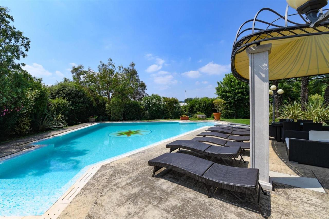 Private Luxury Villa With Pool Moniga del Garda Zewnętrze zdjęcie