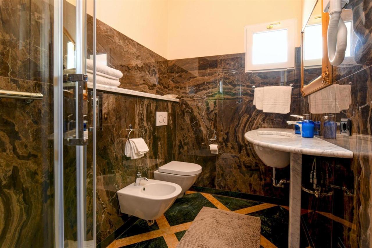 Private Luxury Villa With Pool Moniga del Garda Zewnętrze zdjęcie