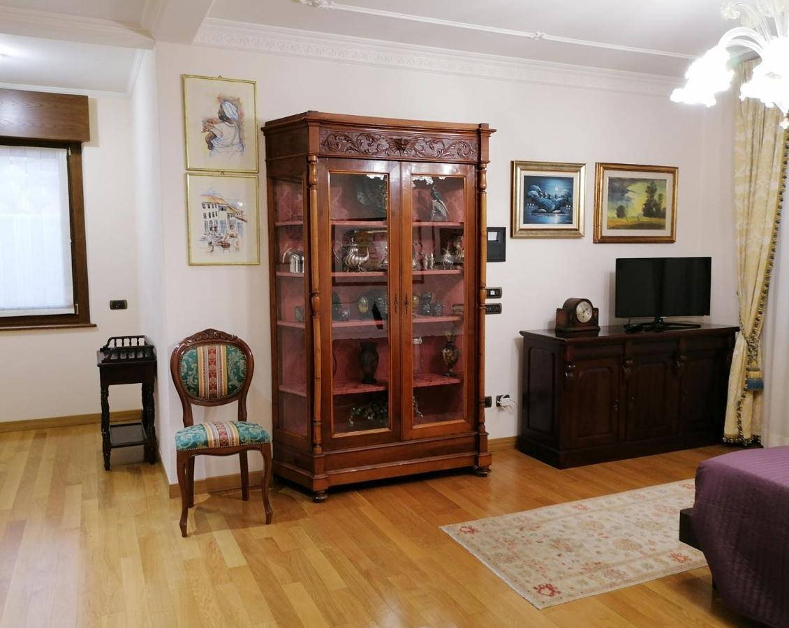 Private Luxury Villa With Pool Moniga del Garda Zewnętrze zdjęcie