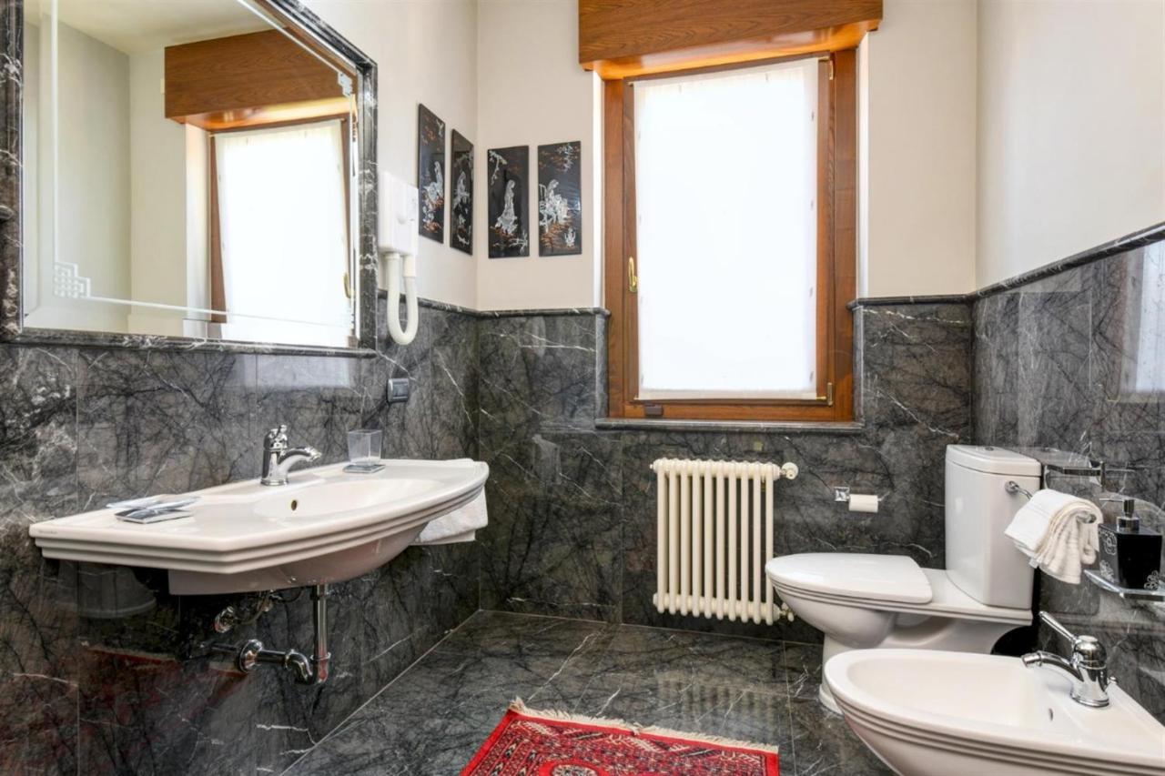 Private Luxury Villa With Pool Moniga del Garda Zewnętrze zdjęcie